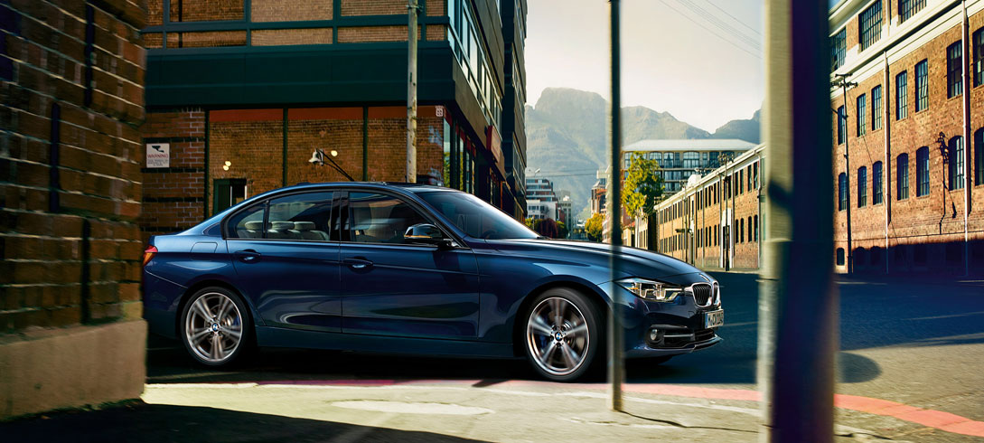 BMW Series 3 Sedan